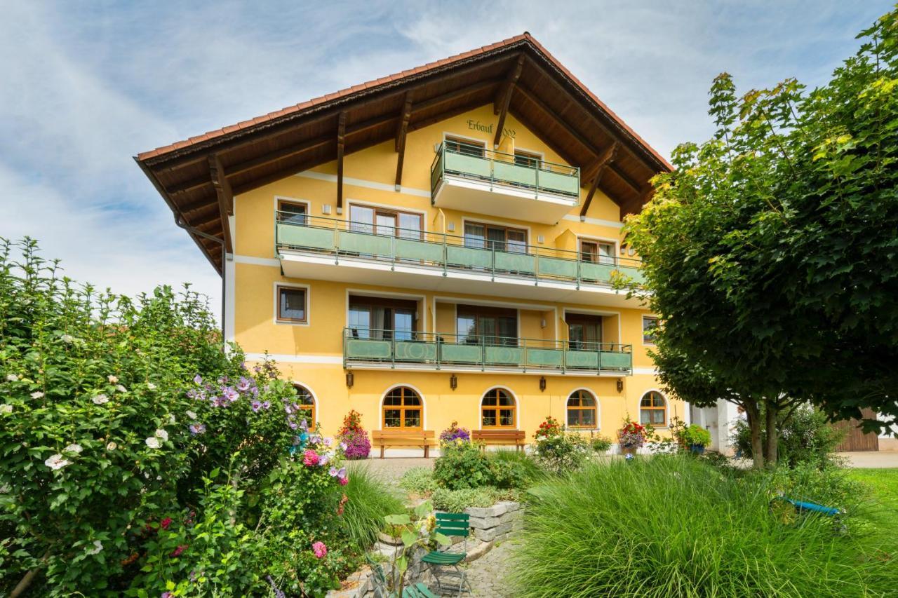 Hotel Preishof Кирххам Экстерьер фото